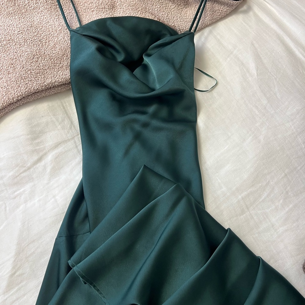 ASTR the label gaia midi dress dark green